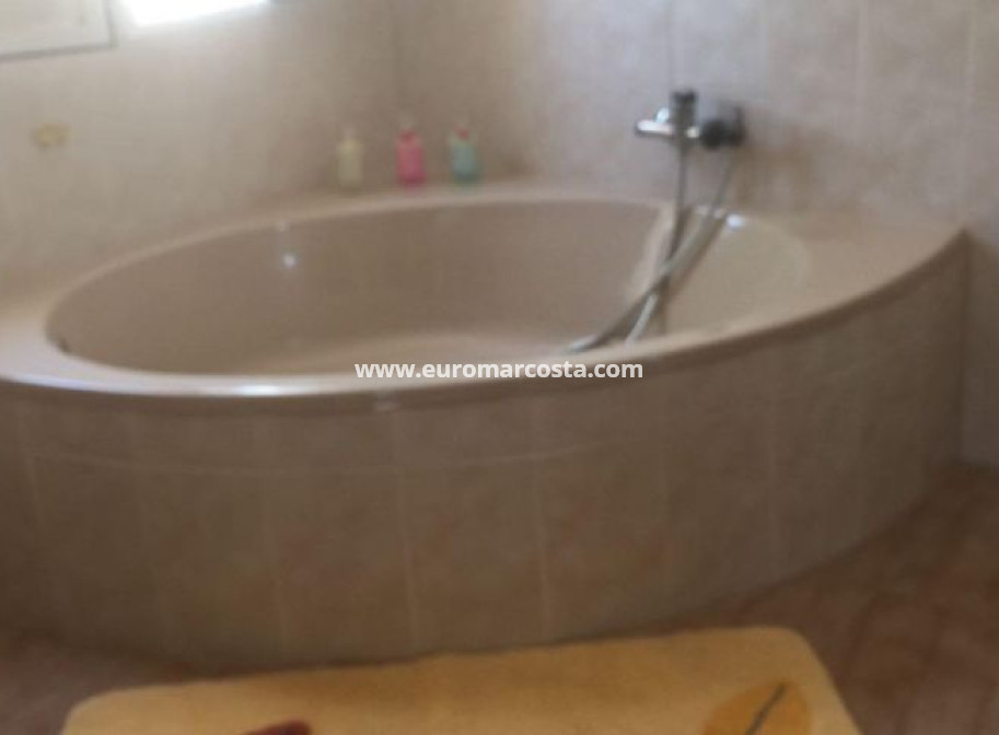 Venta - Villa - Torrevieja - TORREVIEJA