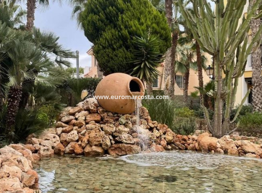 Sale - Apartment / flat - Torrevieja - TORREVIEJA