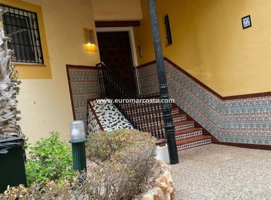 Sale - Apartment / flat - Torrevieja - TORREVIEJA