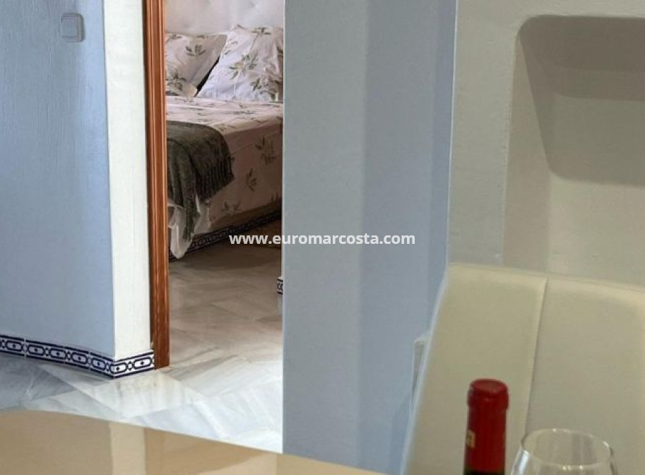 Sale - Apartment / flat - Torrevieja - TORREVIEJA