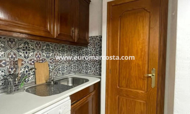 Sale - Apartment / flat - Torrevieja - TORREVIEJA