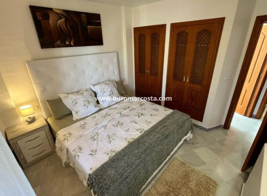 Sale - Apartment / flat - Torrevieja - TORREVIEJA