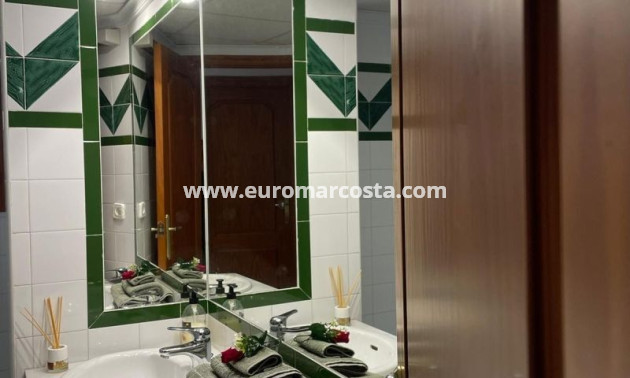 Sale - Apartment / flat - Torrevieja - TORREVIEJA