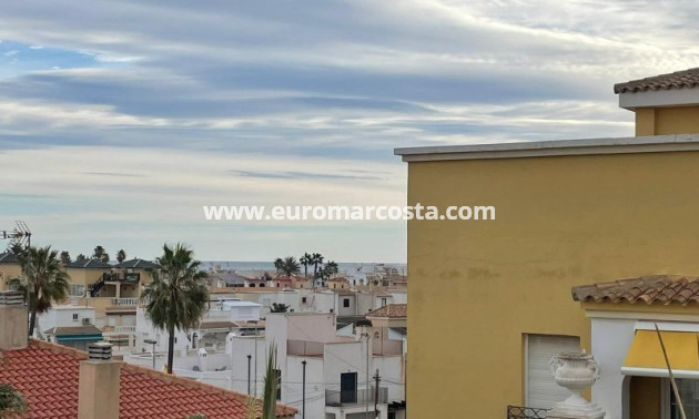 Sale - Apartment / flat - Torrevieja - TORREVIEJA