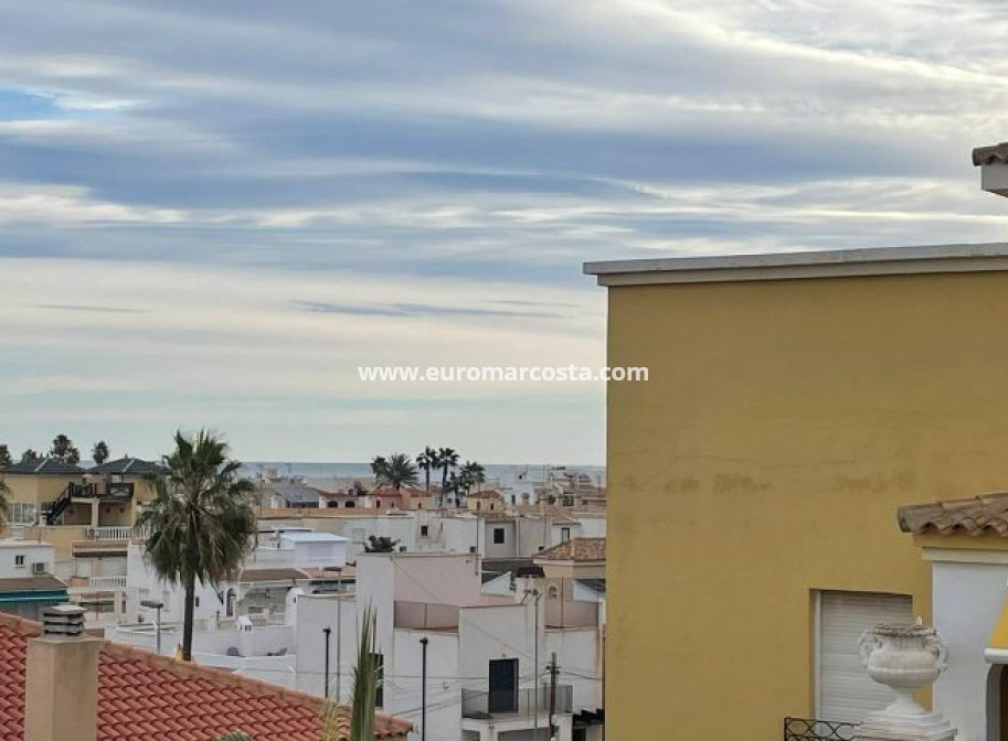 Sale - Apartment / flat - Torrevieja - TORREVIEJA