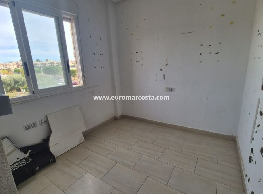 Objekte zum Wiederverkauf - Wohnung - Torrevieja - TORREVIEJA