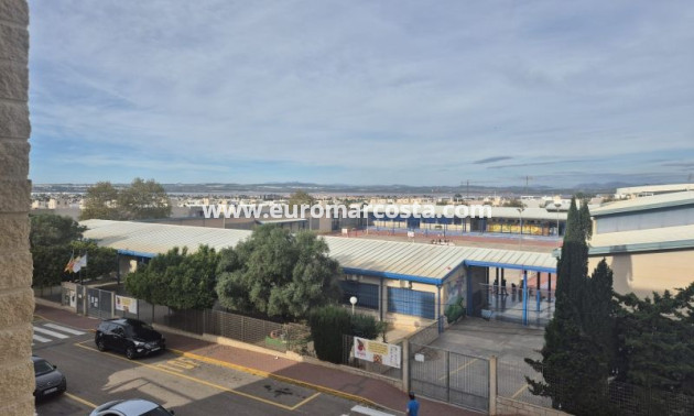 Objekte zum Wiederverkauf - Wohnung - Torrevieja - TORREVIEJA