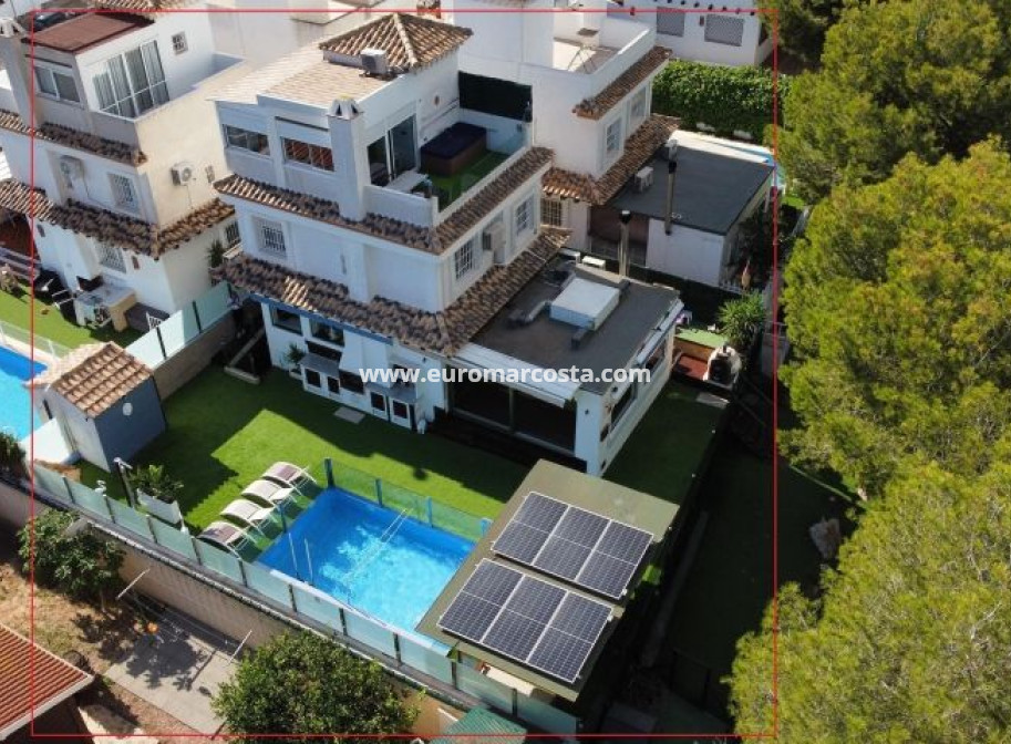 Venta - Villa - Orihuela Costa