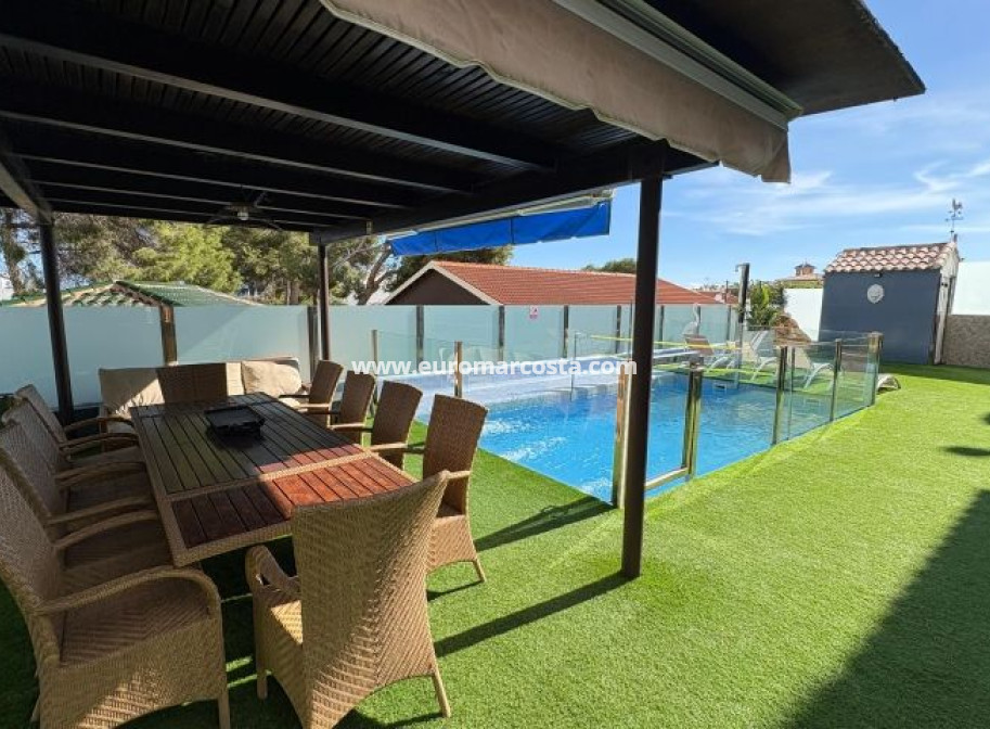 Venta - Villa - Orihuela Costa