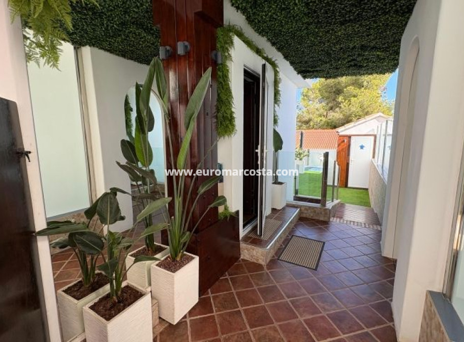 Venta - Villa - Orihuela Costa