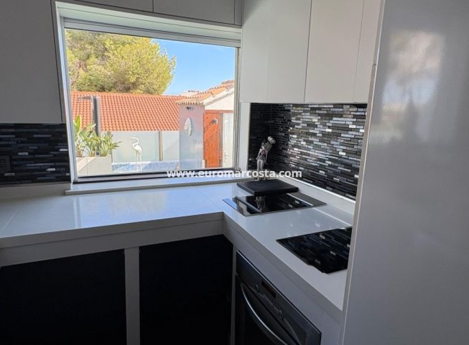 Venta - Villa - Orihuela Costa