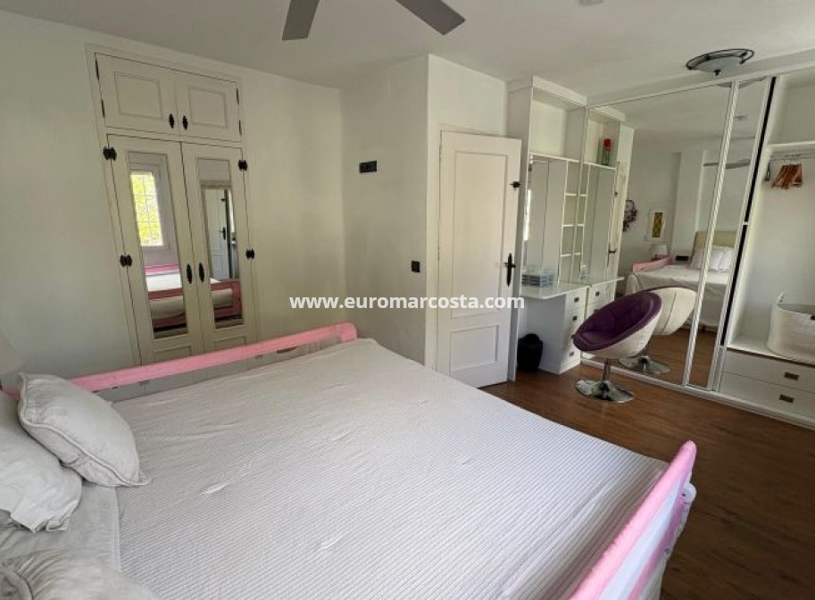 Venta - Villa - Orihuela Costa