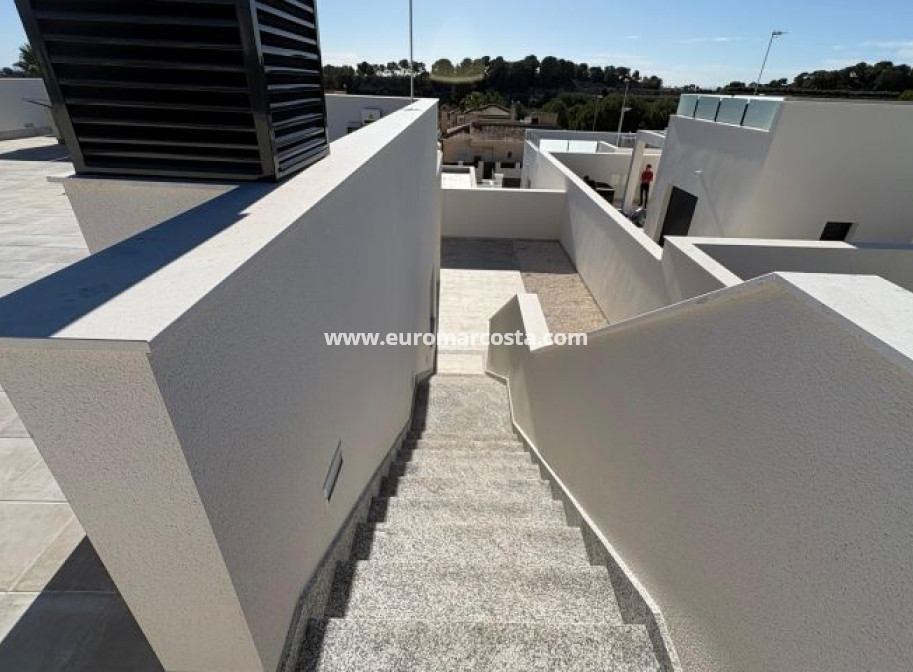 Sale - Villa - Pinar de Campoverde