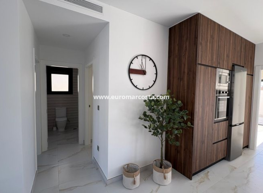 Sale - Villa - Pinar de Campoverde