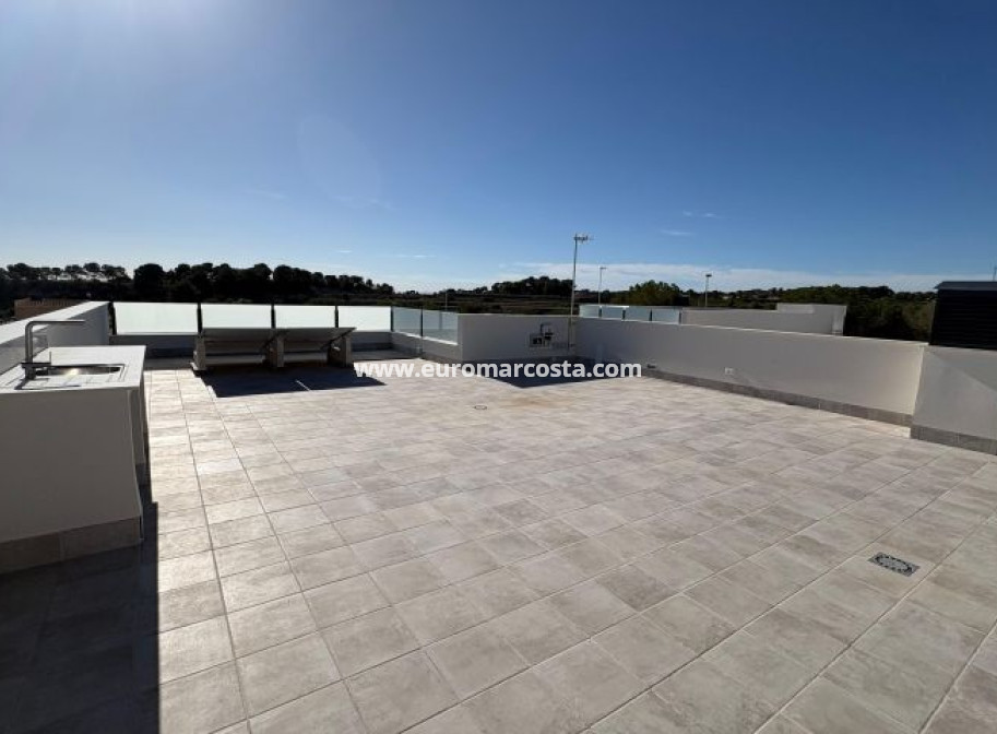 Sale - Villa - Pinar de Campoverde