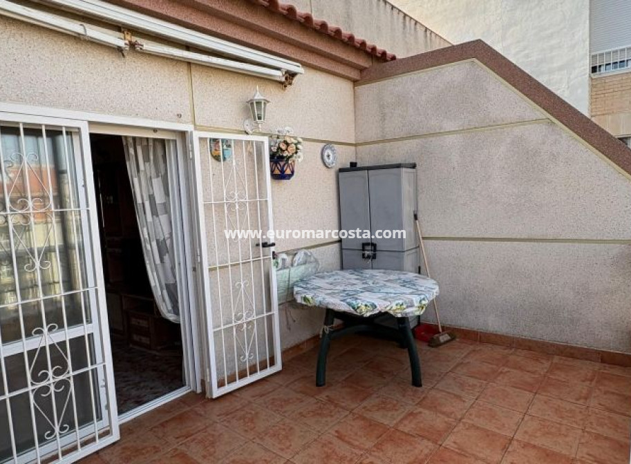Venta - Apartamento / piso - Torrevieja - TORREVIEJA
