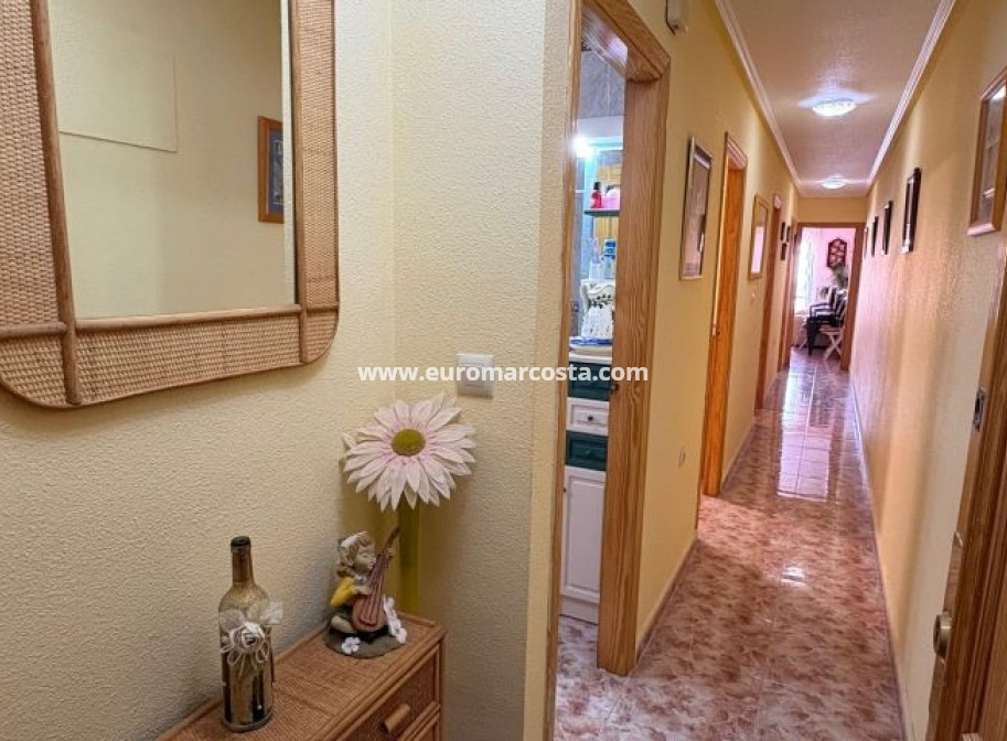 Venta - Apartamento / piso - Torrevieja - TORREVIEJA