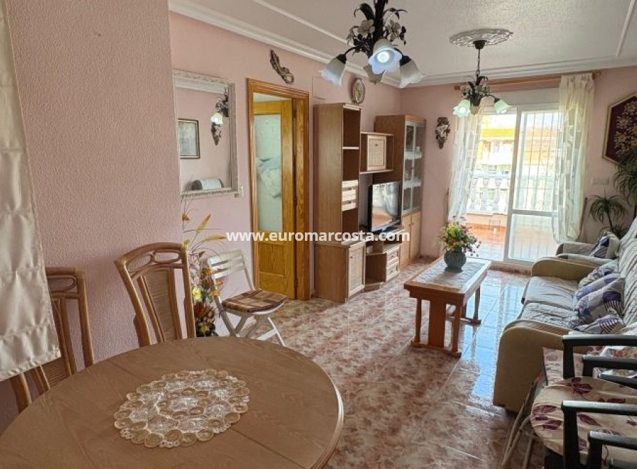 Venta - Apartamento / piso - Torrevieja - TORREVIEJA
