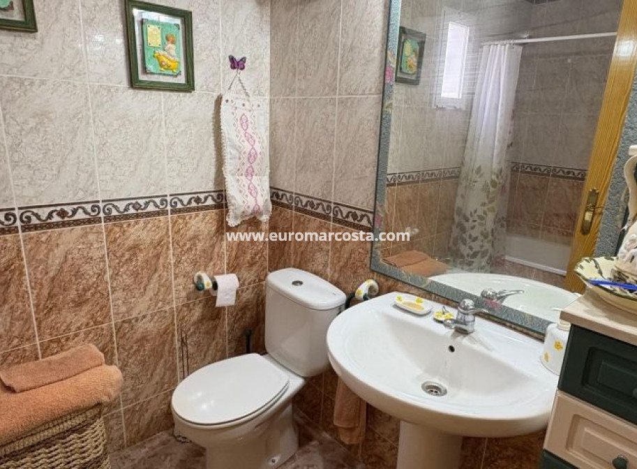 Venta - Apartamento / piso - Torrevieja - TORREVIEJA