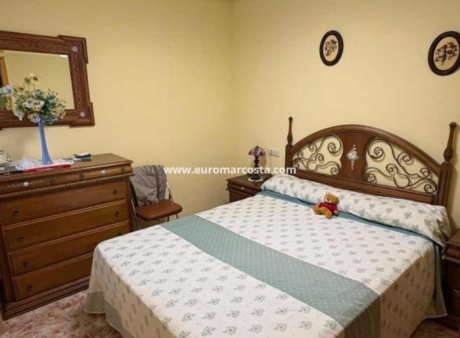 Venta - Apartamento / piso - Torrevieja - TORREVIEJA