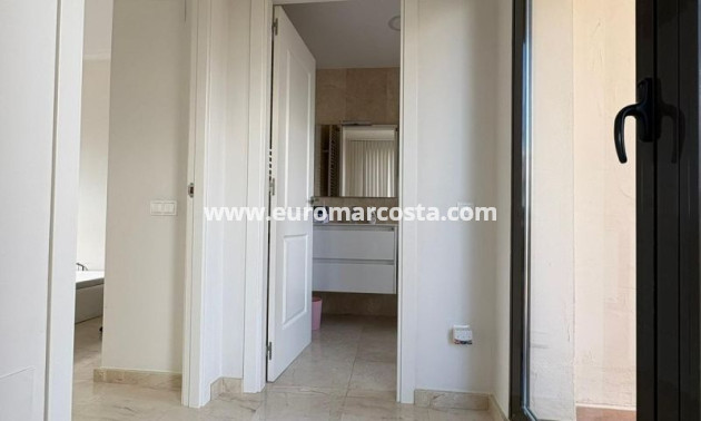 Sale - Apartment / flat - San Javier - Murcia