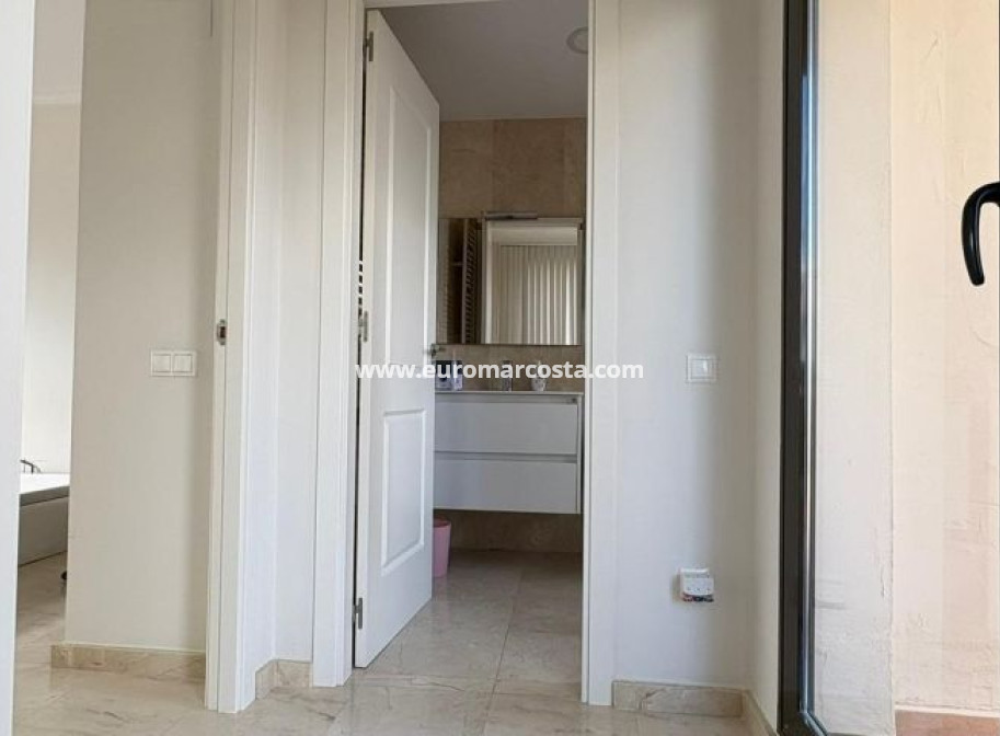 Sale - Apartment / flat - San Javier - Murcia