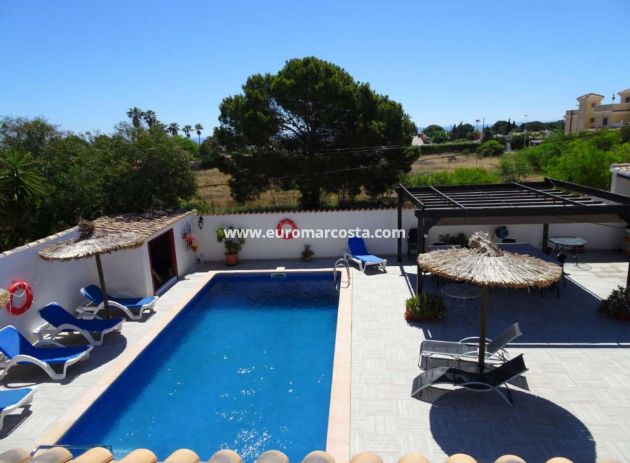 Sale - Villa - Orihuela Costa