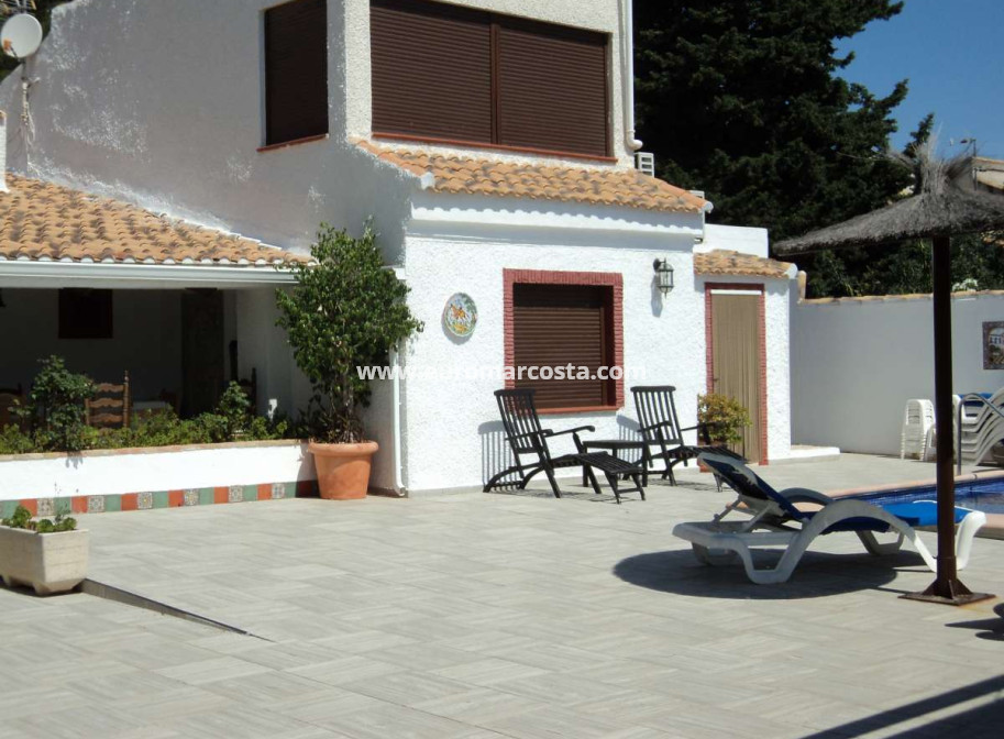 Sale - Villa - Orihuela Costa