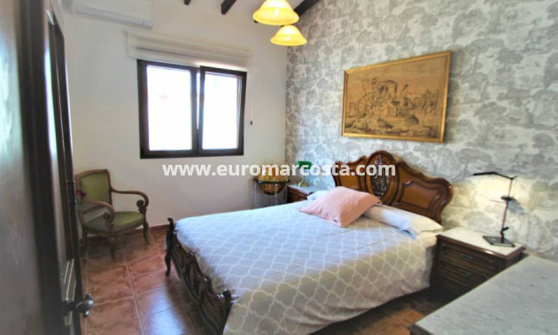 Sale - Villa - Orihuela Costa
