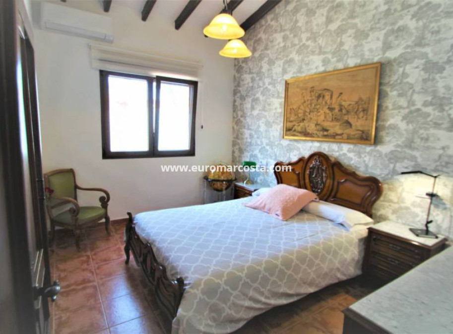 Sale - Villa - Orihuela Costa