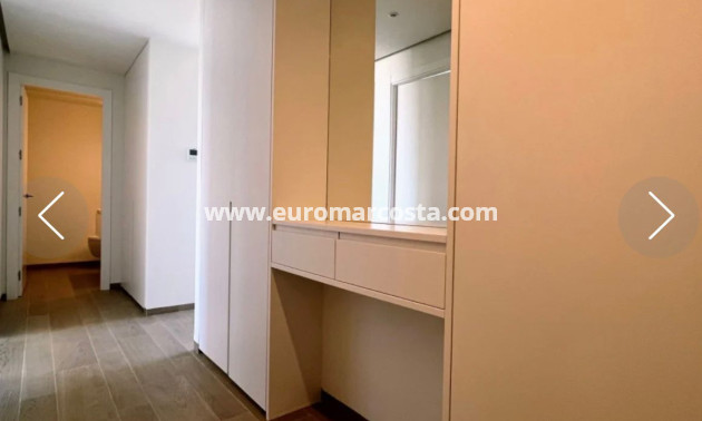 Sale - Apartment / flat - Orihuela - Orihuela Costa