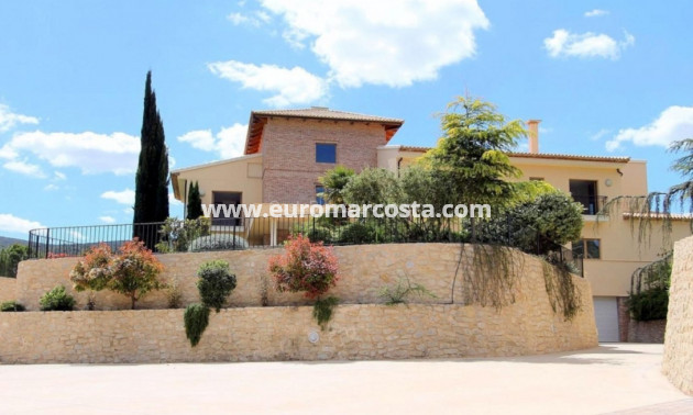 Objekte zum Wiederverkauf - Villa freitstehend - Elche Pedanías - Elche/Elx