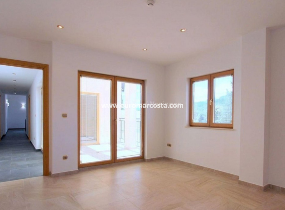 Objekte zum Wiederverkauf - Villa freitstehend - Elche Pedanías - Elche/Elx