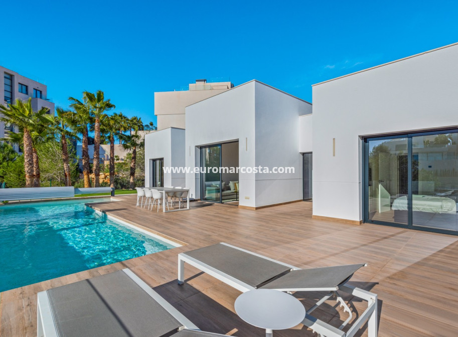 Sale - Villa - Las Colinas Golf Resort - Orihuela Costa