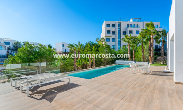 Sale - Villa - Las Colinas Golf Resort - Orihuela Costa