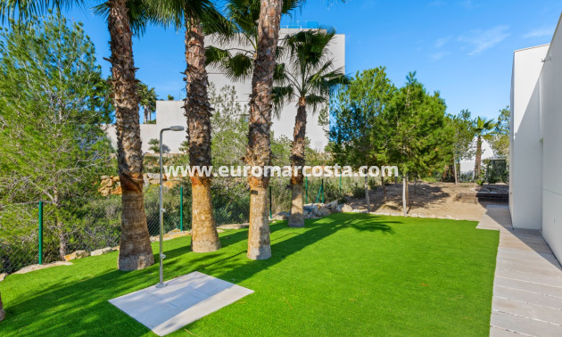 Sale - Villa - Las Colinas Golf Resort - Orihuela Costa