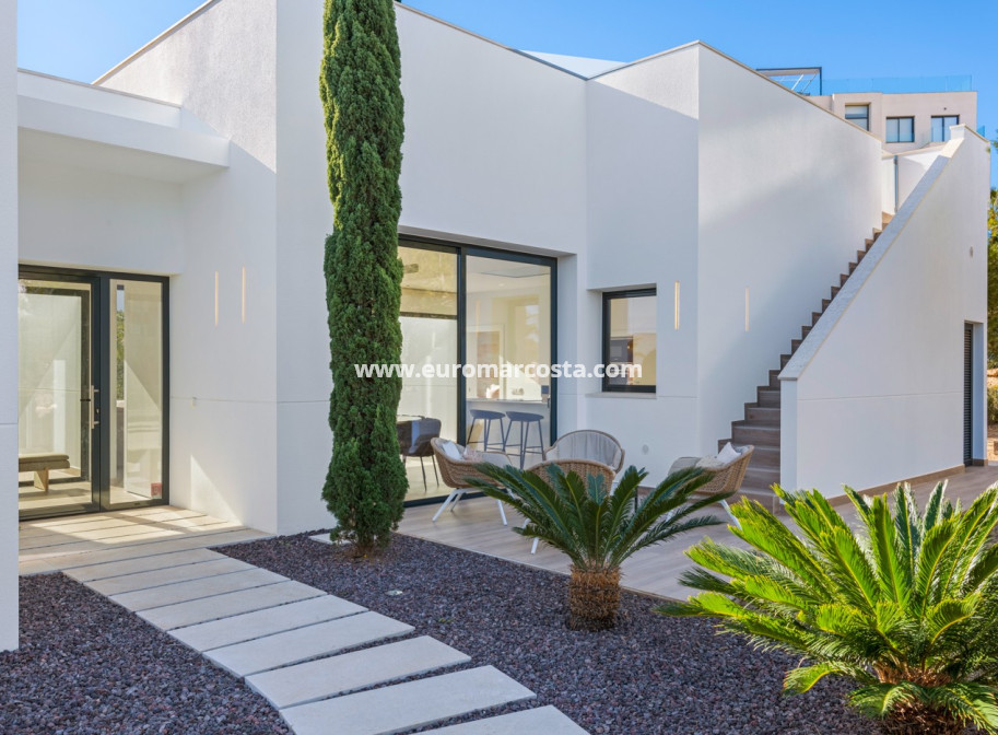 Sale - Villa - Las Colinas Golf Resort - Orihuela Costa