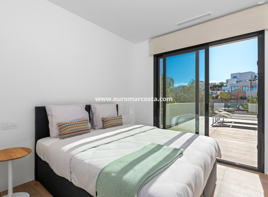 Sale - Villa - Las Colinas Golf Resort - Orihuela Costa