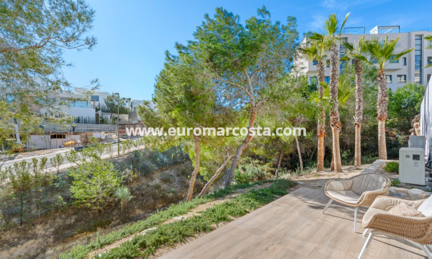 Sale - Villa - Las Colinas Golf Resort - Orihuela Costa