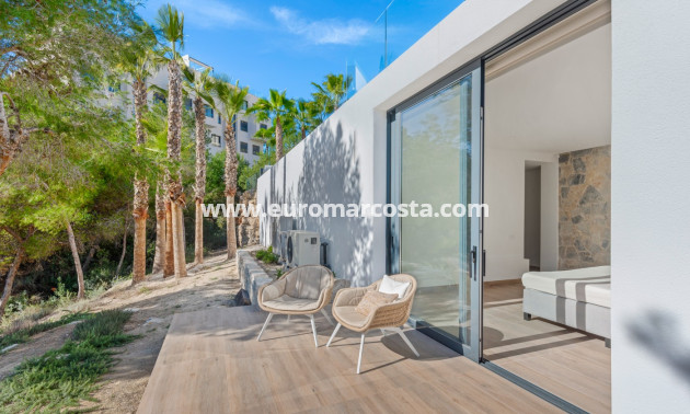 Sale - Villa - Las Colinas Golf Resort - Orihuela Costa