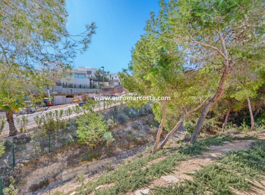 Sale - Villa - Las Colinas Golf Resort - Orihuela Costa