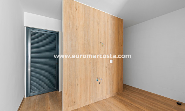 Sale - Villa - Las Colinas Golf Resort - Orihuela Costa