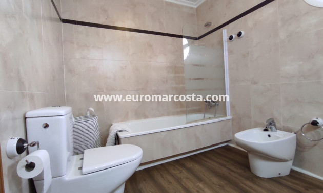 Sale - Apartments - Mil Palmeras