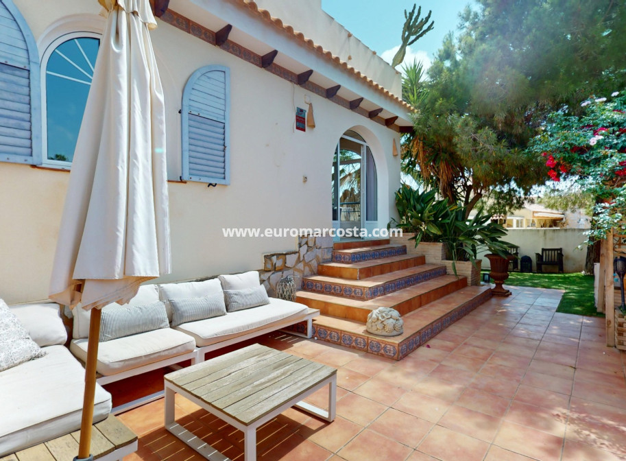Sale - Villa - Orihuela Costa