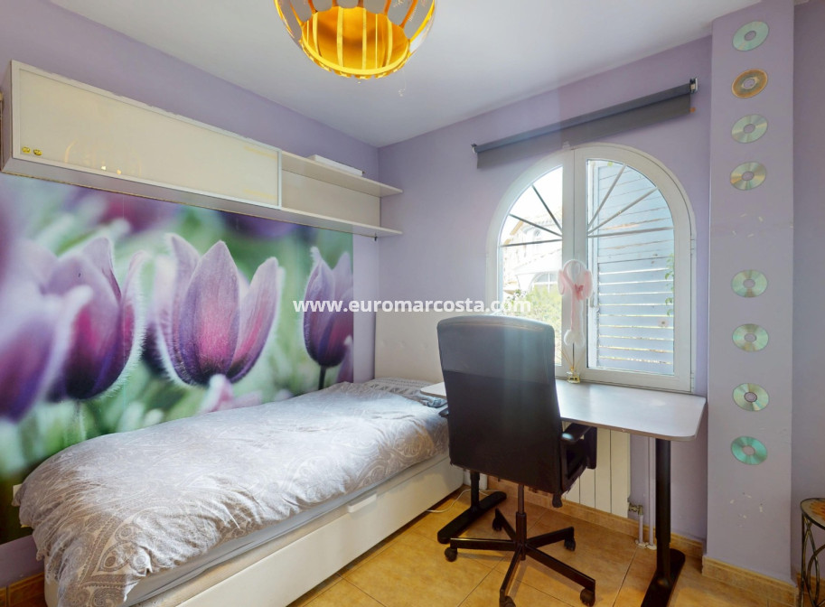 Sale - Villa - Orihuela Costa