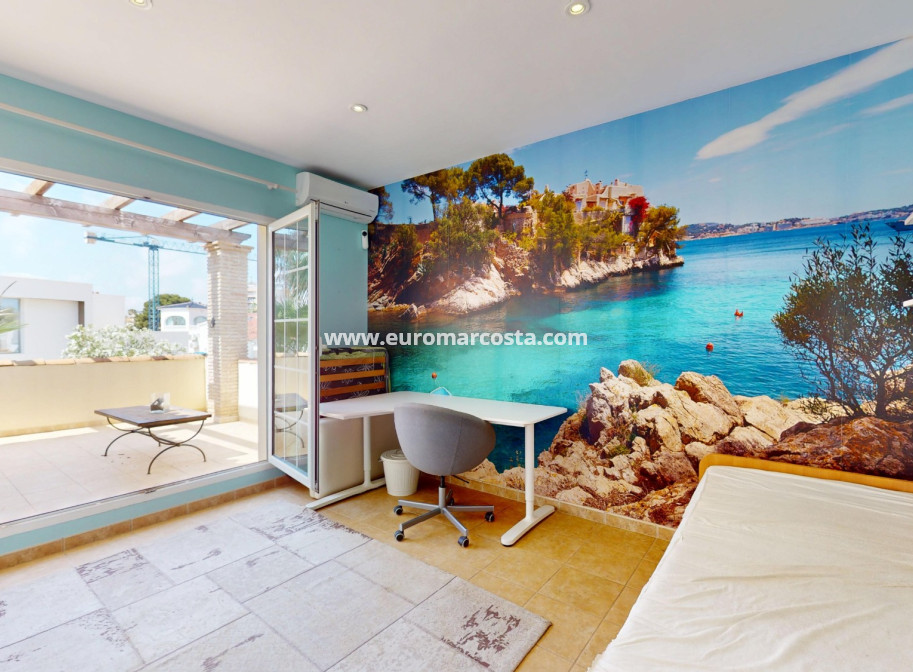 Sale - Villa - Orihuela Costa