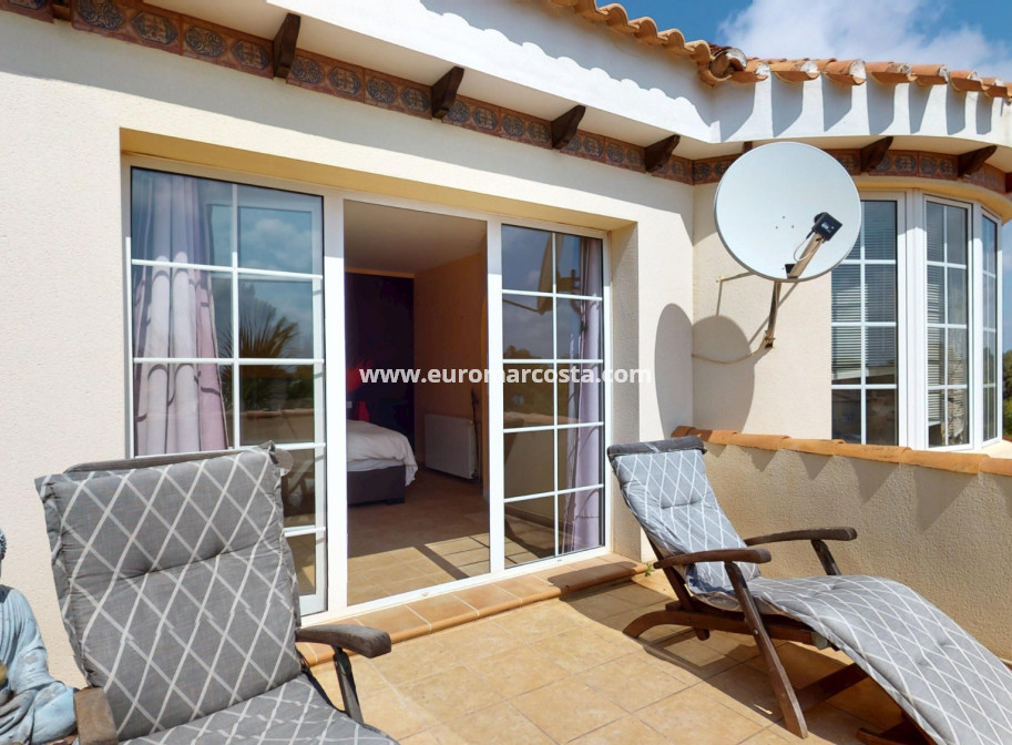 Sale - Villa - Orihuela Costa