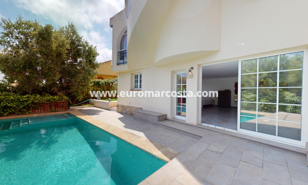 Sale - Villa - Orihuela Costa