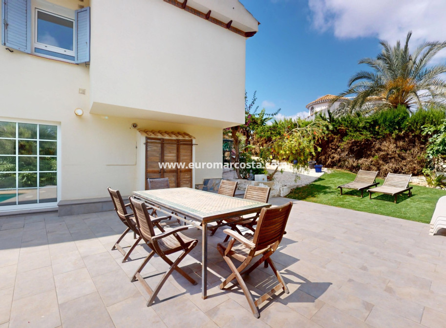 Sale - Villa - Orihuela Costa