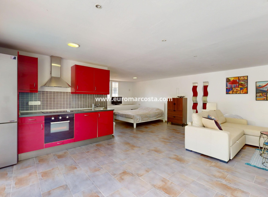 Sale - Villa - Orihuela Costa